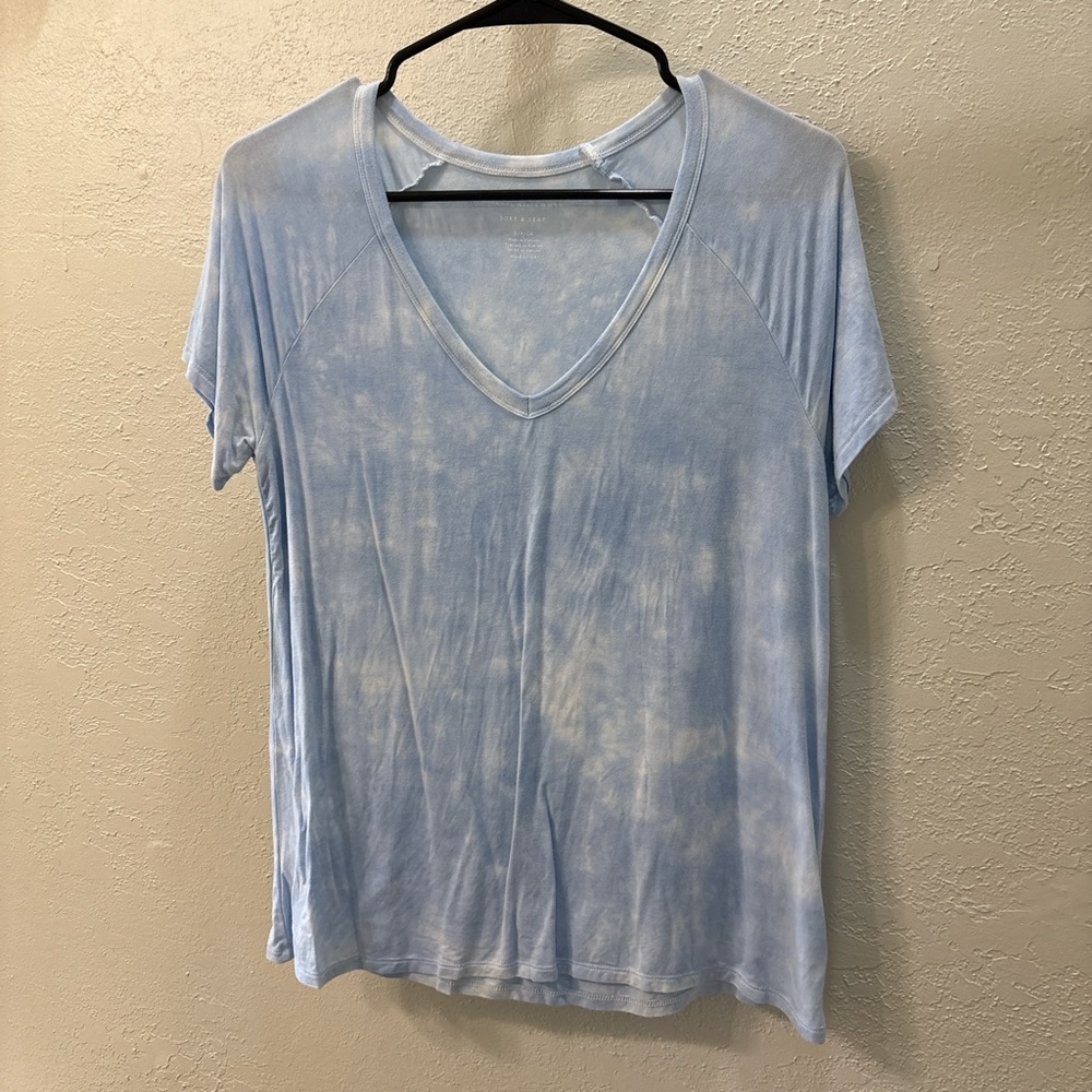 American Eagle Outfitters Blue and White Relaxed Short Sleeve T-Shirt